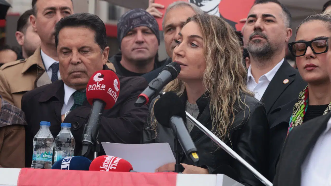 Aile Dayanışma Ağı 50. kez toplandı: ‘Millet iradesi ayaklar altına alınıyor’